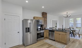 226 E Main St, Amanda, OH 43102