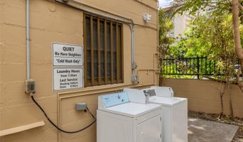 436 Namahana St, Honolulu, HI 96815
