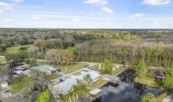 1511 Riveredge Ct, Astor, FL 32102