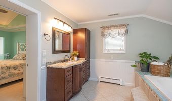 11329 MARINA Dr, Berlin, MD 21811