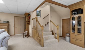 3988 N Farm Road 35, Ash Grove, MO 65604