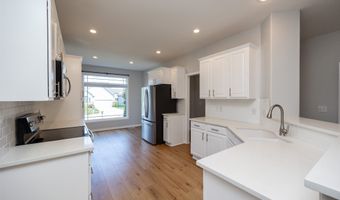 821 NW 21st Ct, Ankeny, IA 50023