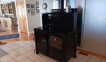 83 Valley Dam Rd, Barnstead, NH 03225