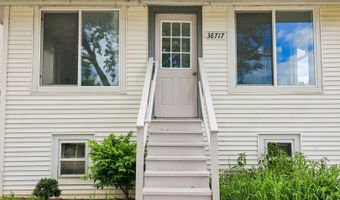 38717 N Lake St, Antioch, IL 60002