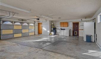 2221 Family Cir, Bullhead City, AZ 86442