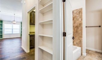 713 Westgate Dr, Aledo, TX 76008