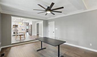 8635 Bishops Ln, Indianapolis, IN 46217