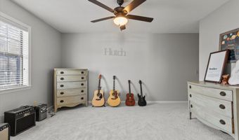 217 Collier Dr, Albertville, AL 35951