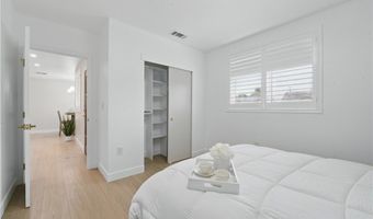 1217 W 77th St, Los Angeles, CA 90044