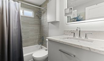 2606 SE RISLEY Ave, Milwaukie, OR 97267