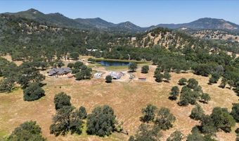 9267 7R Bar Rd, Angels Camp, CA 95222