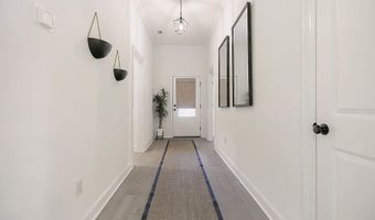 9245 Asoka Ave, Baton Rouge, LA 70810