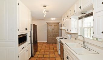 2221 Crockett St, Amarillo, TX 79109