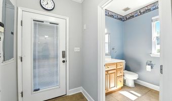 40 Myrtle St, Apalachicola, FL 32320
