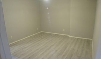 9 Connie Ln, Bella Vista, AR 72715