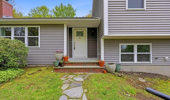 1185 Bay Rd, Amherst, MA 01002