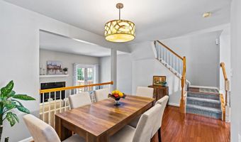 43264 CLEARNIGHT Ter, Ashburn, VA 20147