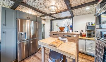 33134 Agua Dulce Cyn, Agua Dulce, CA 91390