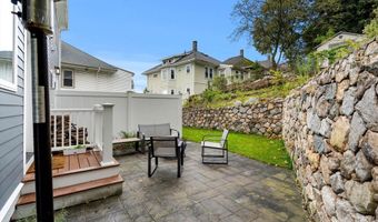 18 Breck Ave 18, Boston, MA 02135