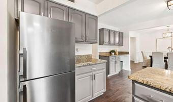 4606 HOLBORN Ave, Annandale, VA 22003