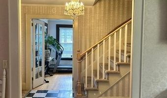 35 Dunning Blvd, Bangor, ME 04401