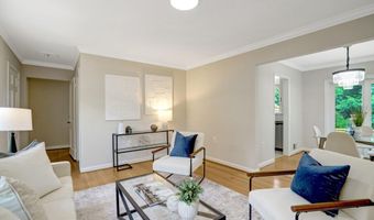 7107 COVENTRY Rd, Alexandria, VA 22306