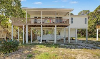 214 HARBOR Cir, Alligator Point, FL 32346