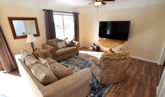992 CLEAR CREEK Dr, Alpine, AL 35014