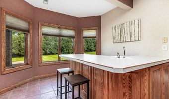 16978 Asbury, Asbury, IA 52002