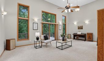 13452 Flagstaff Ave, Apple Valley, MN 55124