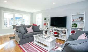 107 Orchard Ave, Middletown, RI 02842