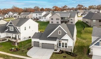 6804 Snowy Owl Ln, Affton, MO 63123
