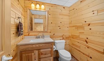 5383 Salmon Run, Auburn, IN 46706