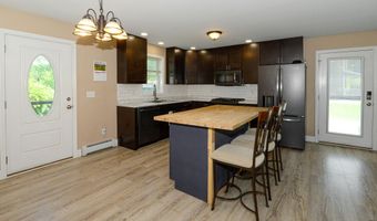 50 Braman St, Auburn, ME 04210
