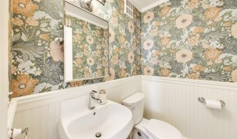 441 S Belmont Ave, Arlington Heights, IL 60005