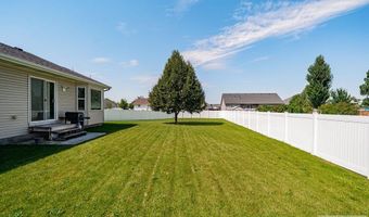 932 S Clara Ct, Ammon, ID 83406
