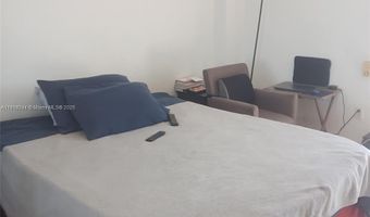 3701 N Country Club Dr 706, Aventura, FL 33180