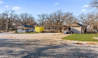 114 Private Road 2387, Alvord, TX 76225