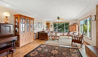 905 BARBRA Ln, Brookings, OR 97415