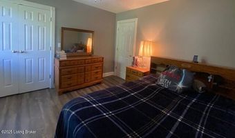 133 Twin Oaks Dr, Bardstown, KY 40004
