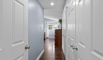 7460 CROSS GATE Ln, Alexandria, VA 22315
