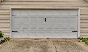 619 Shadowridge Dr, Brandon, MS 39047