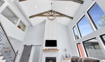 1194 Ninety-Nine Island Rd, Blacksburg, SC 29702