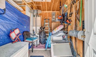 1391 Turner St, Auburn, ME 04210