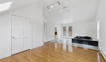 532 Frank C Gilman Hwy, Alton, NH 03809