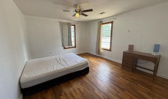 1032 N Edward St, Carlsbad, NM 88220