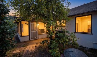 2151 N Altadena, Altadena, CA 91001