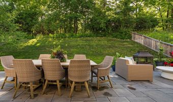 1730 Timber Trl, Ann Arbor, MI 48103