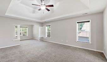 107 Walkabout Dr, Aberdeen, NC 28315