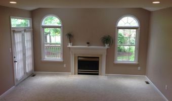 810 MANCHESTER Dr, Ambler, PA 19002